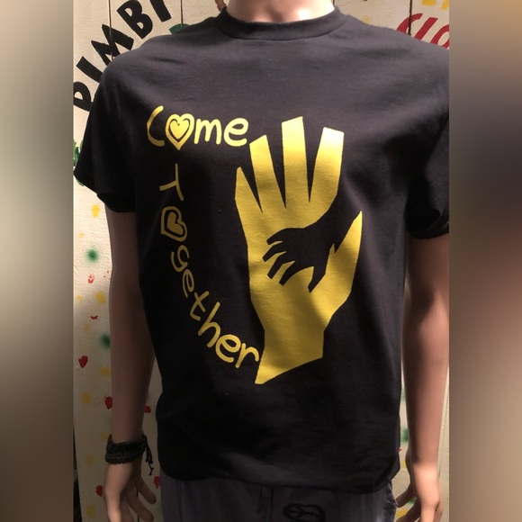 One love tee - Picture 1 of 2